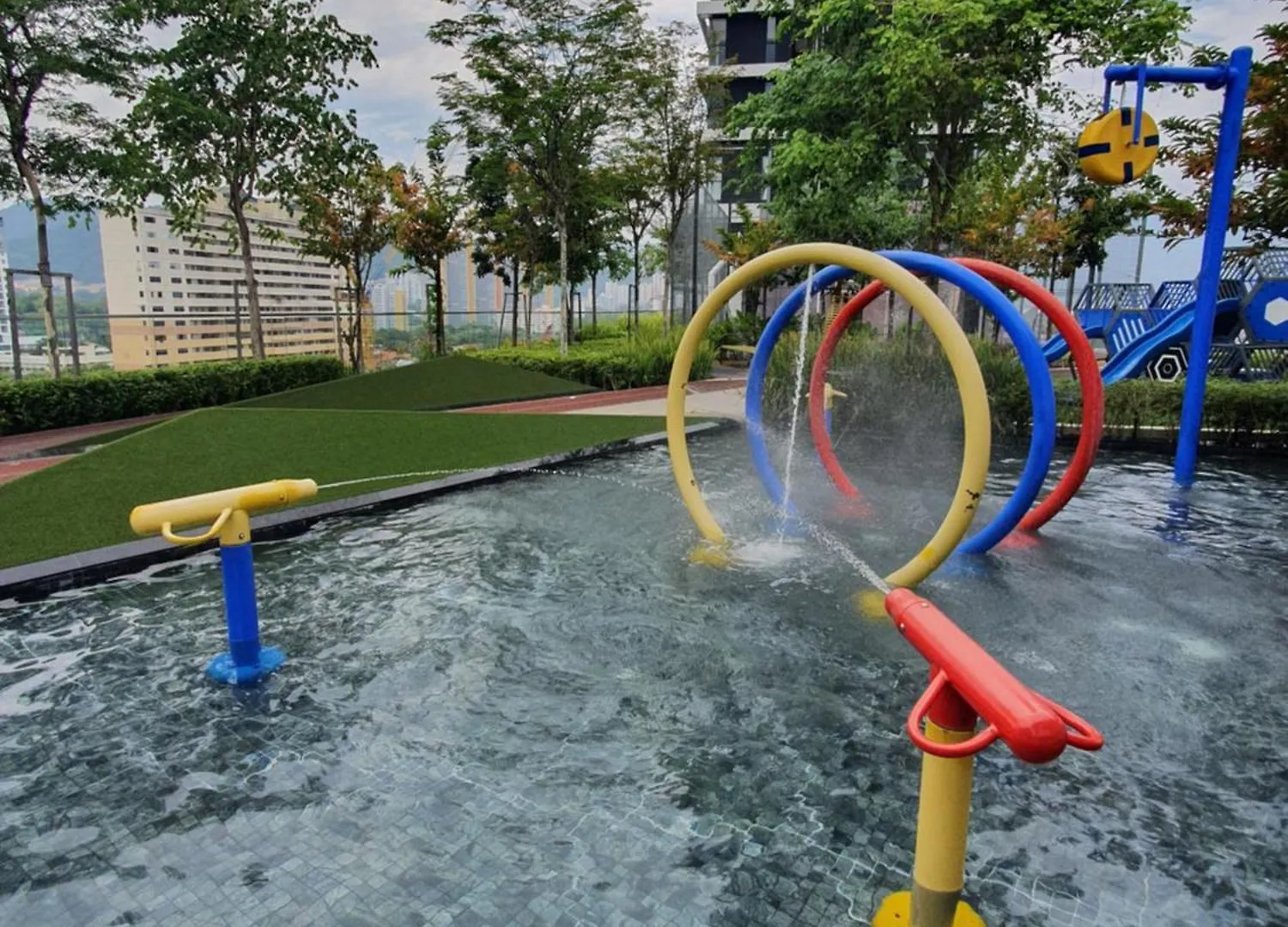 Seaview & Townview Infinity Retreat Urban Suite 3R2B 8Pax Georgetown Jelutong
